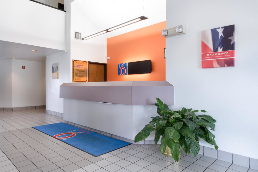 Motel 6 Dallas, TX - Northeast