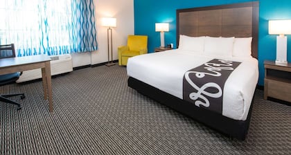 La Quinta Inn & Suites by Wyndham Tampa Brandon Regency Park