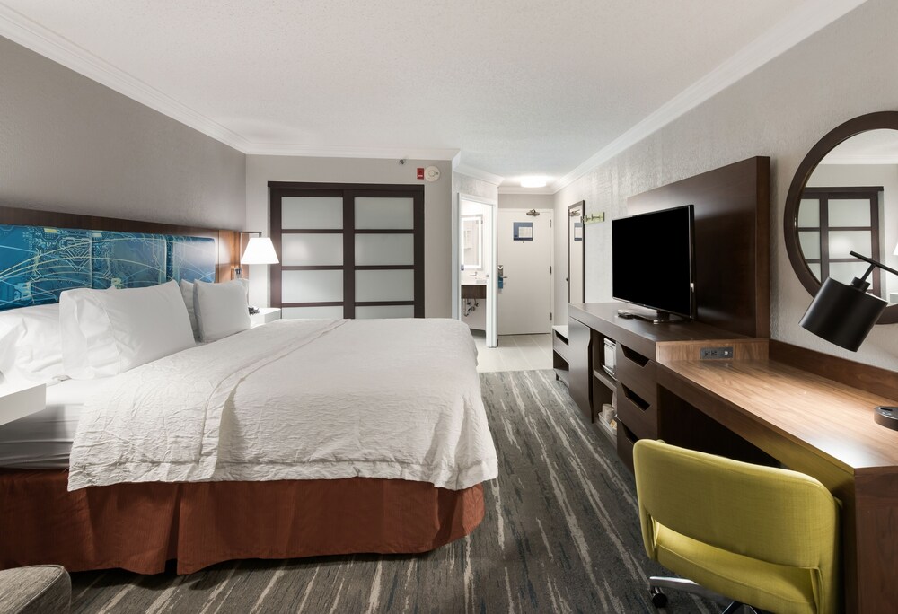 Hampton Inn & Suites Chicago/Hoffman Estates