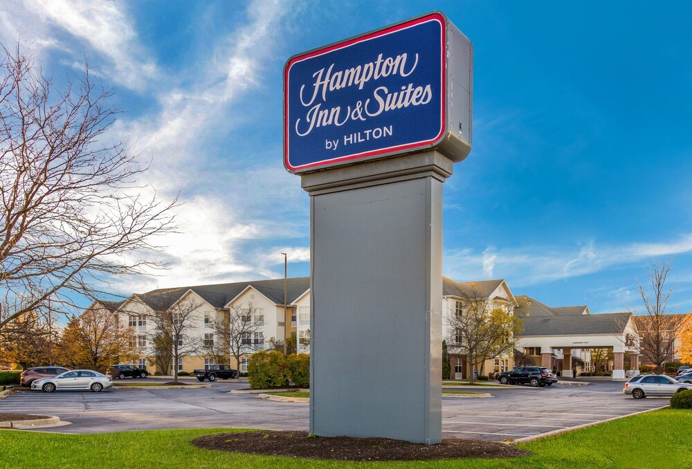 Hampton Inn & Suites Chicago/Hoffman Estates