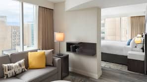 1 bedroom, premium bedding, pillowtop beds, in-room safe