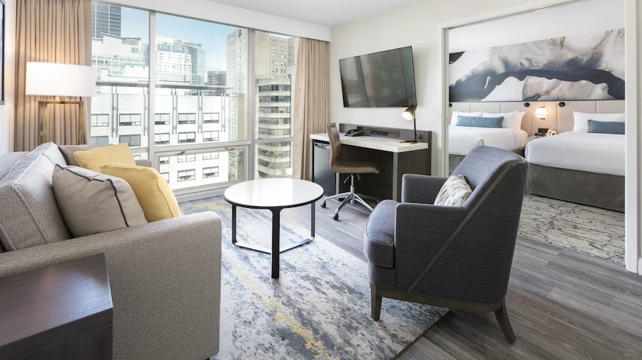 Delta Hotels by Marriott Vancouver Downtown Suites