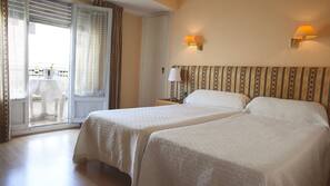 1 dormitorio, colchones con acolchado adicional, escritorio