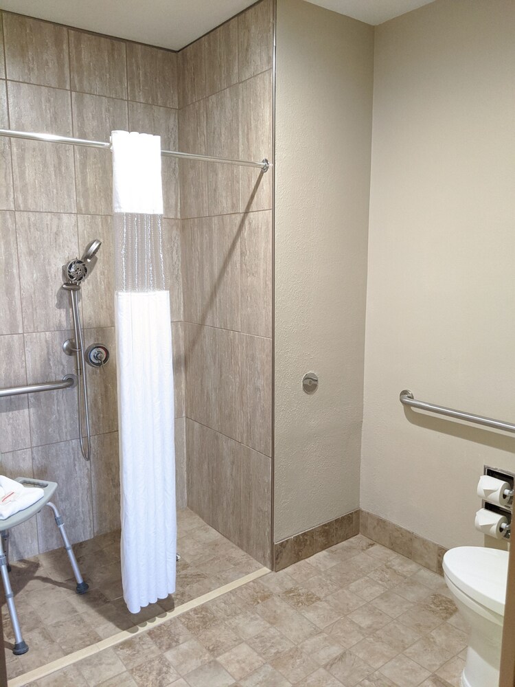 Bathroom shower, Baymont by Wyndham Rockford