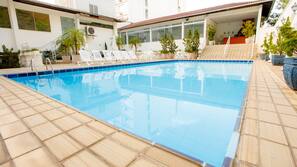 Outdoor pool, pool loungers