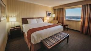 Premium bedding, pillowtop beds, in-room safe, desk
