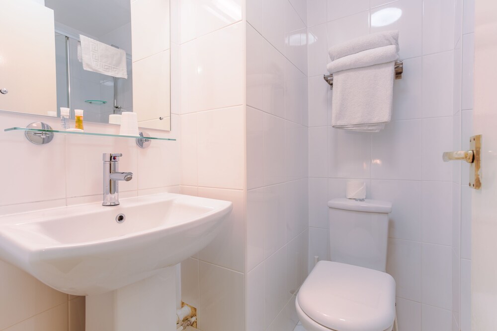 London Town Hotel