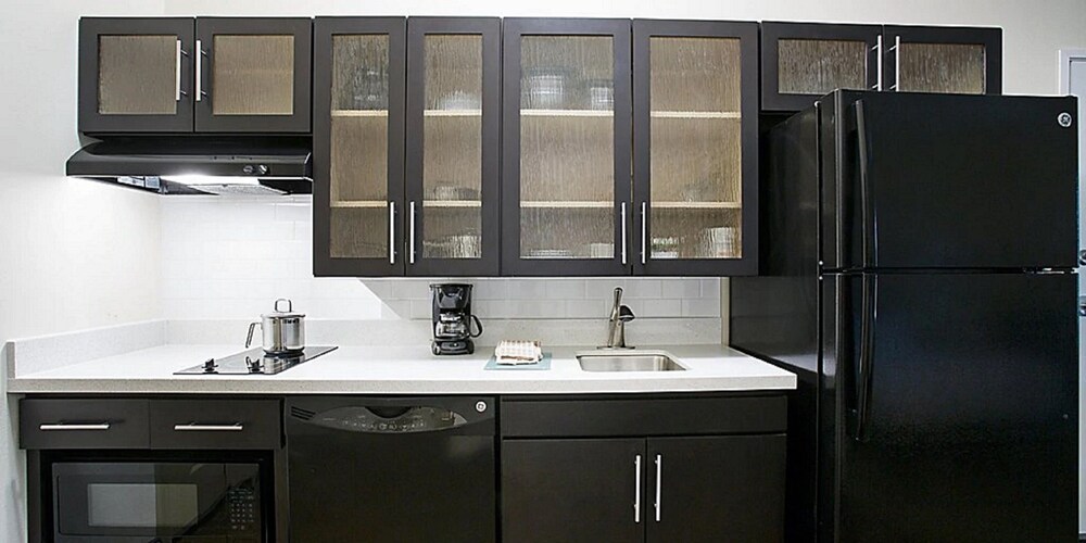 Sonesta Simply Suites Kansas City Overland Park