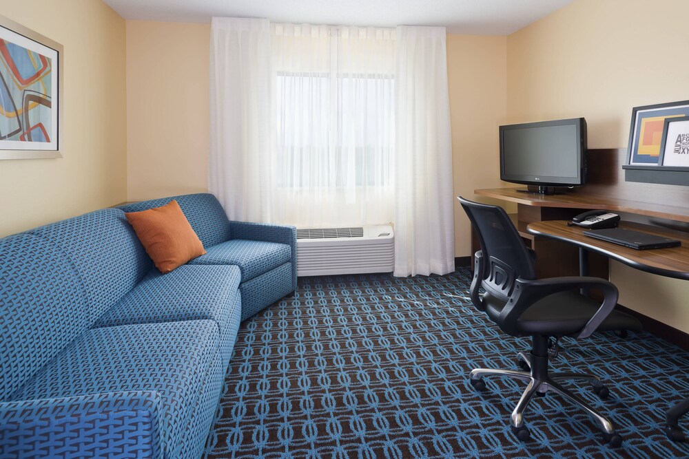 Fairfield Inn & Suites by Marriott Chicago Naperville/Aurora