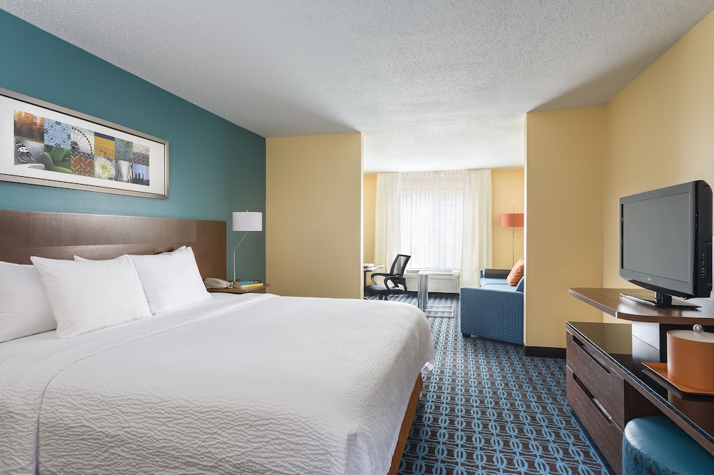 Fairfield Inn & Suites by Marriott Chicago Naperville/Aurora