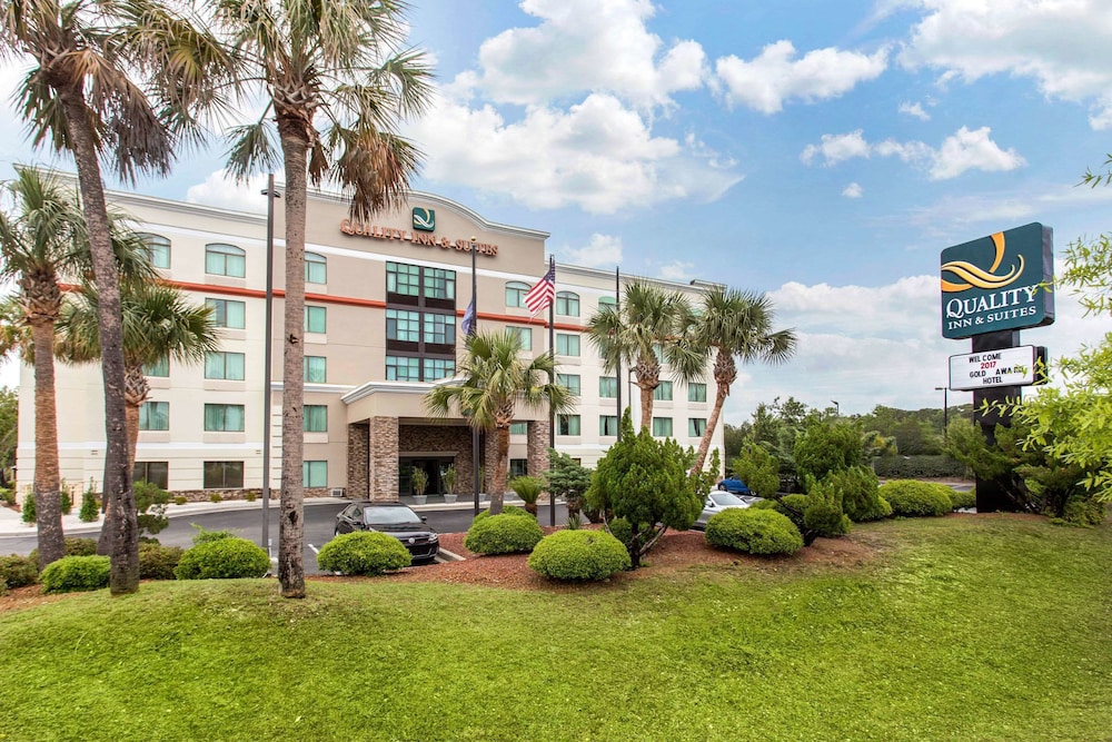 Quality Inn & Suites North Myrtle Beach