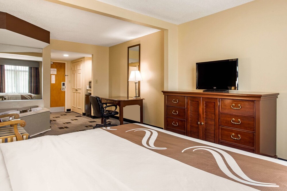 Quality Inn & Suites North Myrtle Beach