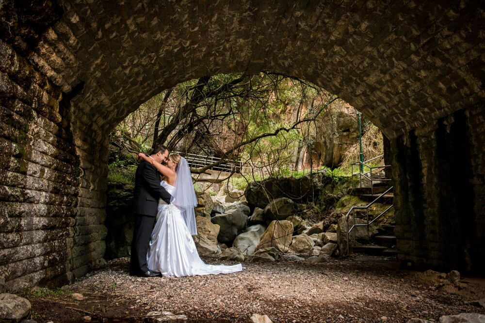 Jenolan Caves House