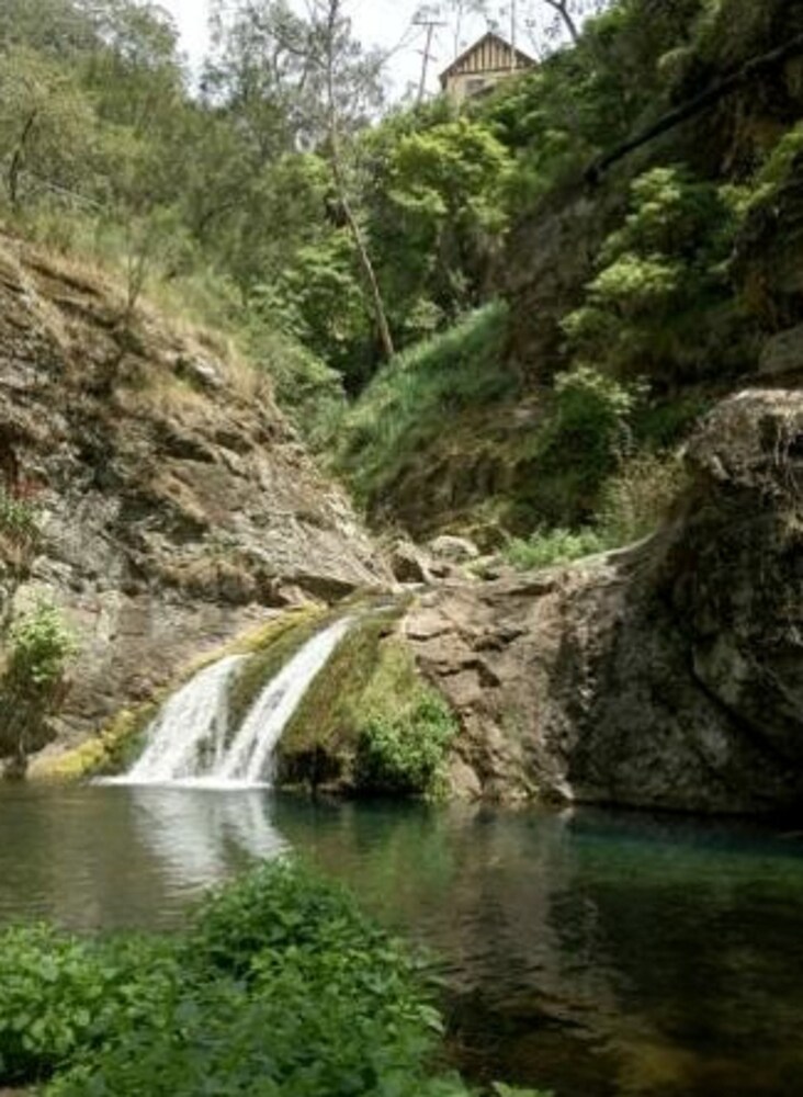 Jenolan Caves House