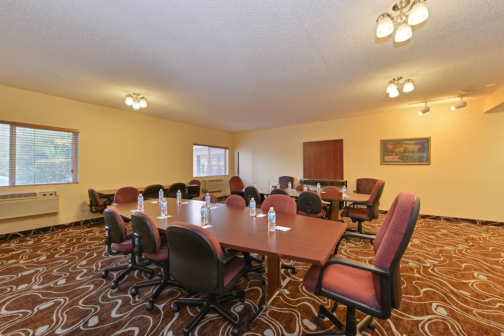 Quality Inn & Suites Denver North - Westminster