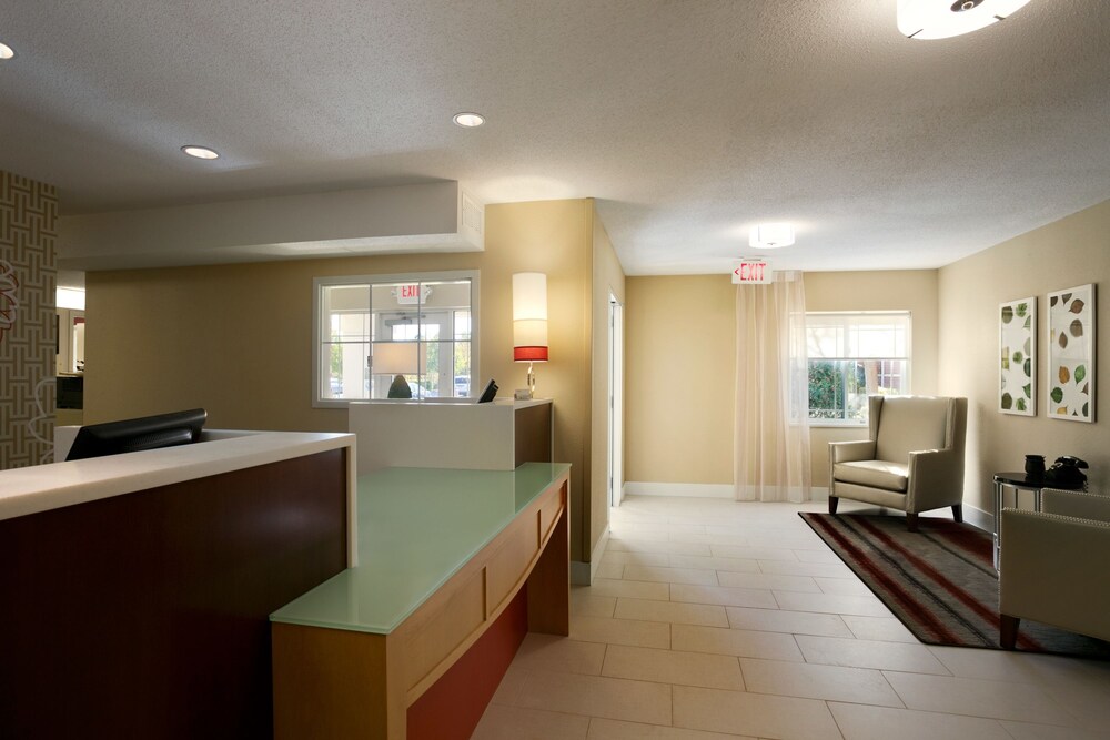 MainStay Suites Charlotte - Executive Park