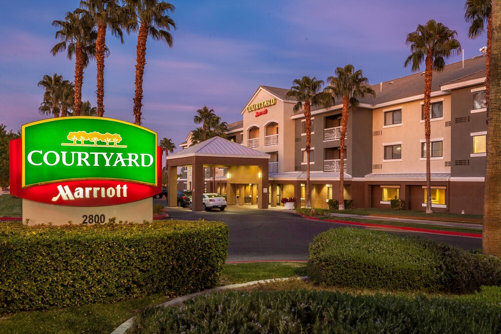 Courtyard by Marriott Las Vegas Henderson/Green Valley