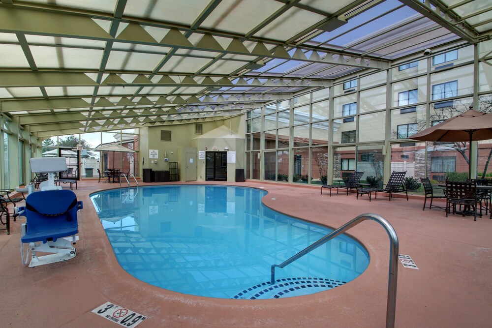 Indoor pool, Holiday Inn Express Fort Campbell-Oak Grove, an IHG Hotel