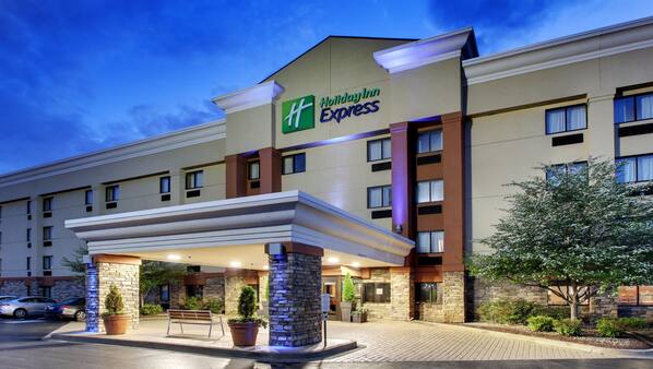 Holiday Inn Express Fort Campbell-Oak Grove in Hopkinsville, KY | Expedia