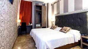 Frette Italian sheets, premium bedding, down duvets, cots/infant beds