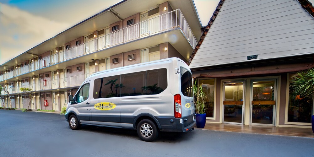 Airport shuttle, Pacific Marina Inn Airport Hotel