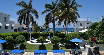 Villablanca Garden Beach Hotel