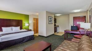 Premium bedding, in-room safe, desk, iron/ironing board
