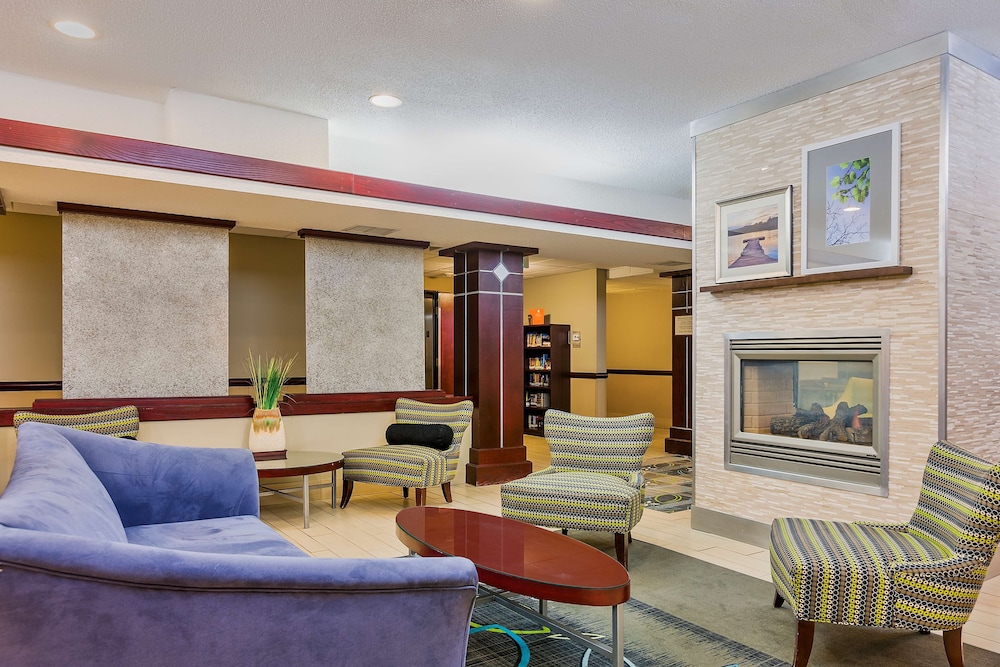 Staybridge Suites Cedar Rapids North, an IHG Hotel