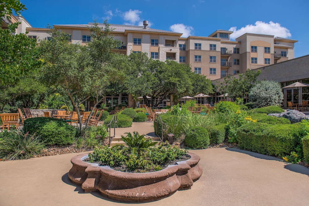 Hilton San Antonio Hill Country