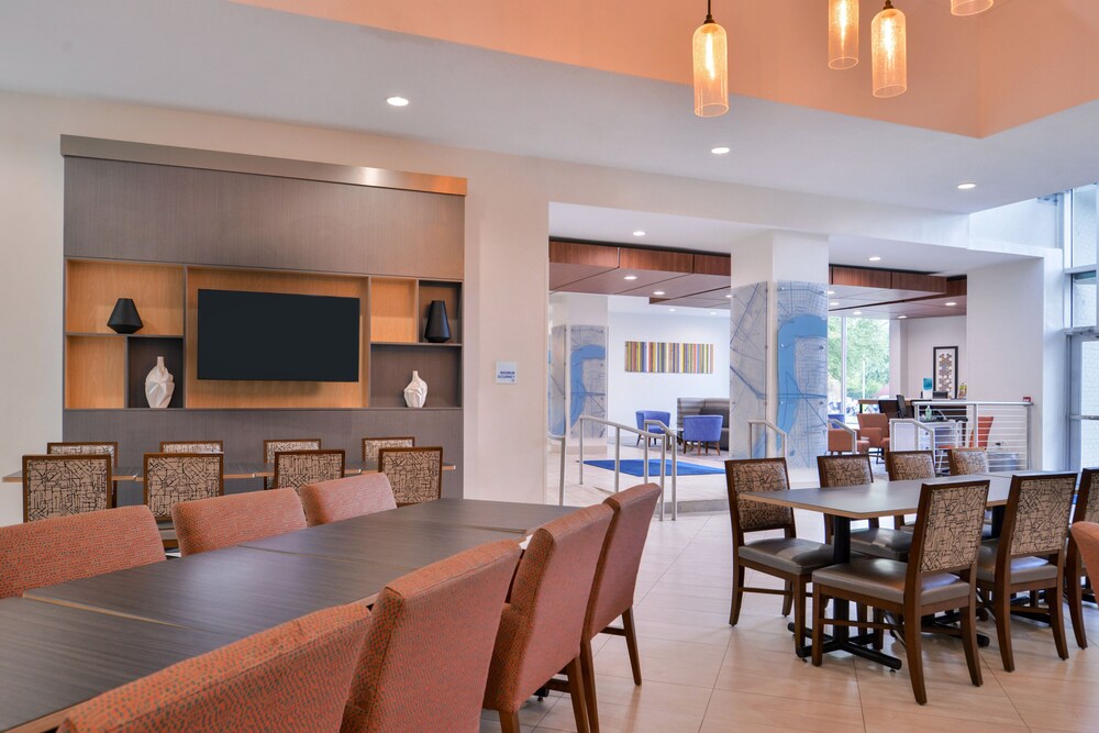 Holiday Inn Express New Orleans Charles  IHG Hotel  New Orleans