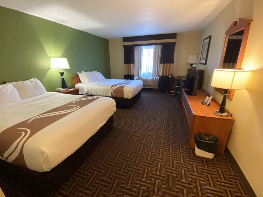 Quality Inn Bolingbrook I-55