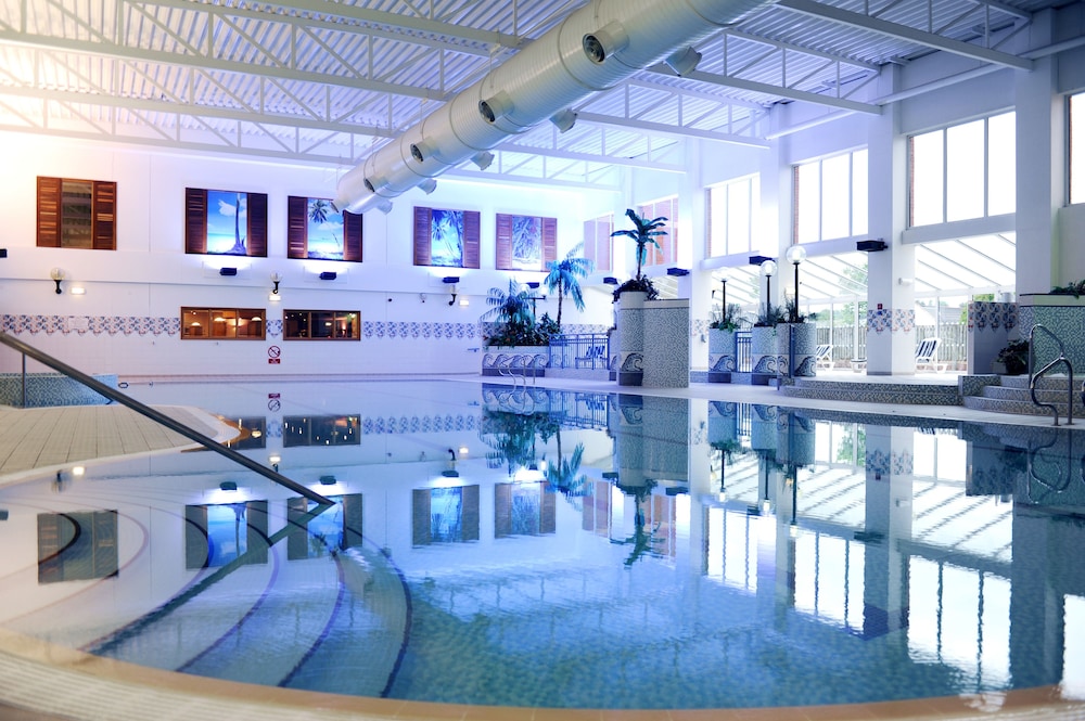 Indoor pool, Village Hotel Manchester Bury