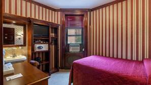 In-room safe, iron/ironing board, free WiFi, linens