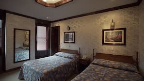 In-room safe, iron/ironing board, free WiFi, linens