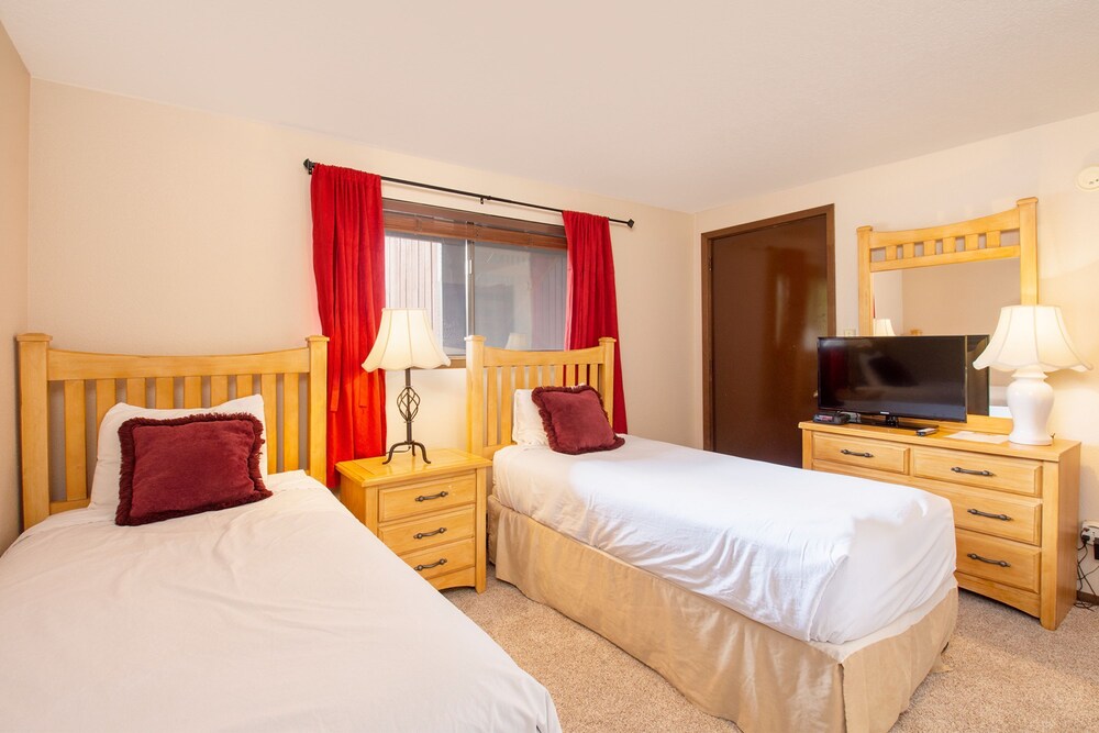 Beaver Village Condos by Staywinterpark in Winter Park Best Rates