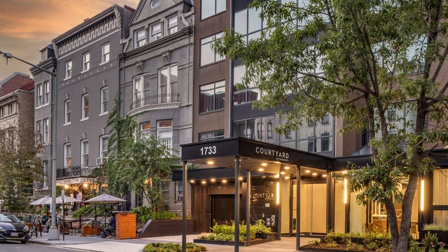 Courtyard by Marriott Washington, DC Dupont Circle