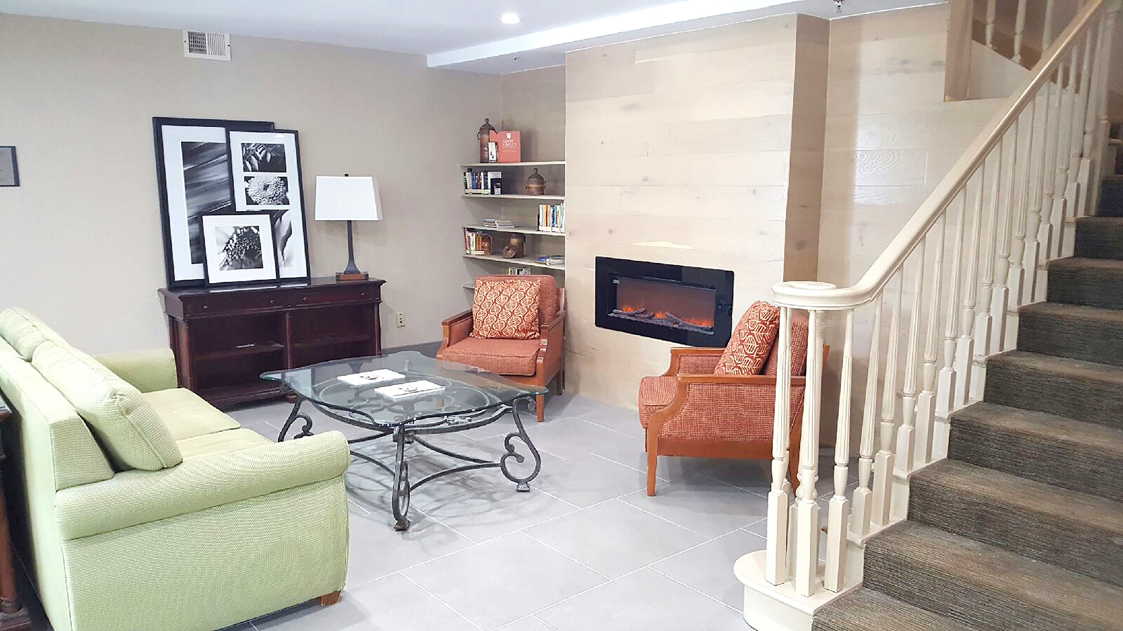 Country Inn & Suites by Radisson, Charlotte I-485 at Highway 74E, NC in Matthews, United States