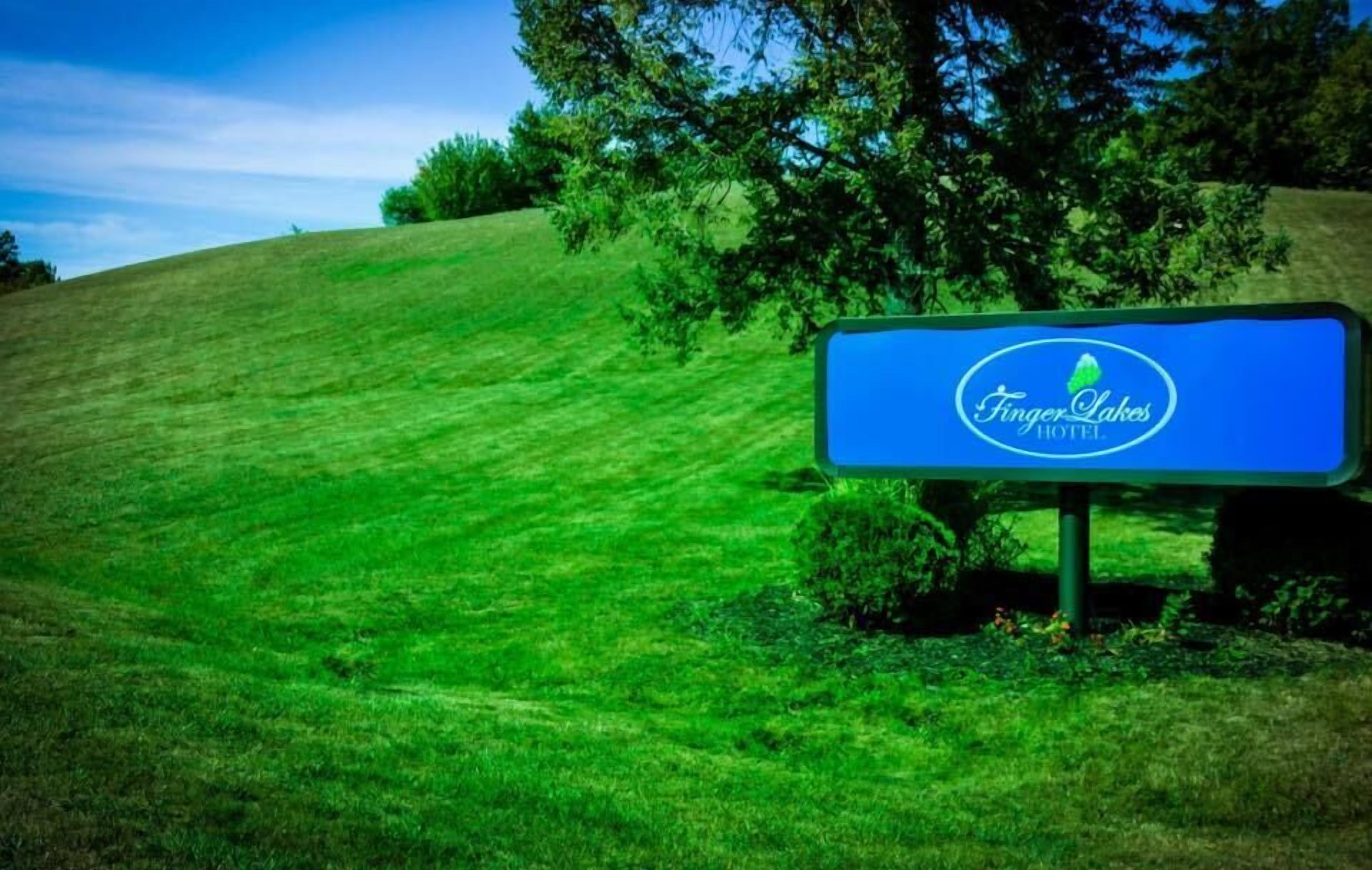 Finger Lakes Hotel in Farmington, United States