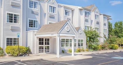 Microtel Inn & Suites by Wyndham Salisbury