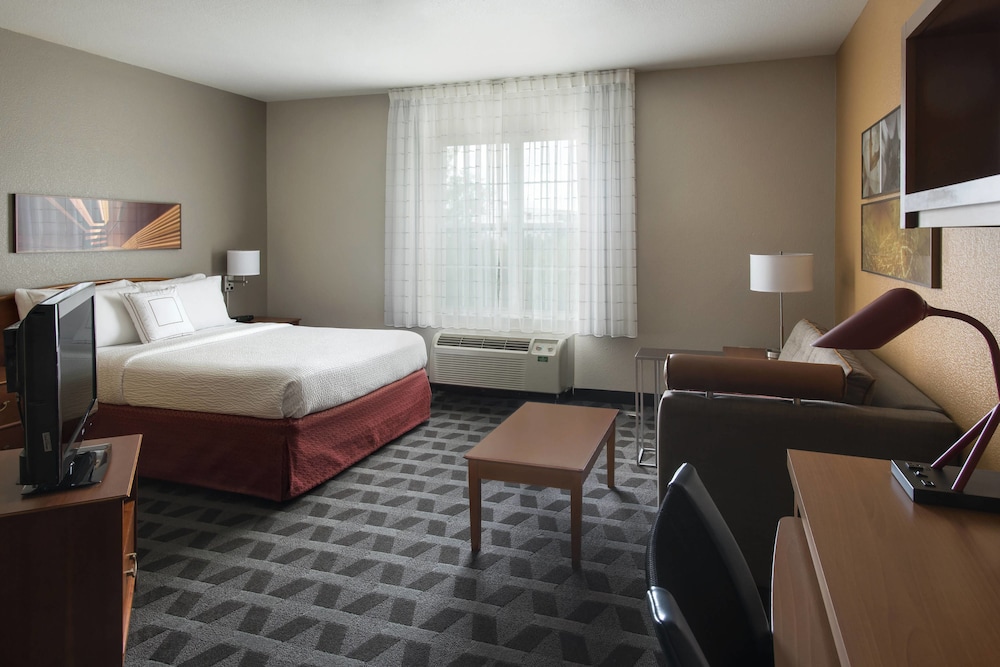 TownePlace Suites by Marriott Chicago Lombard