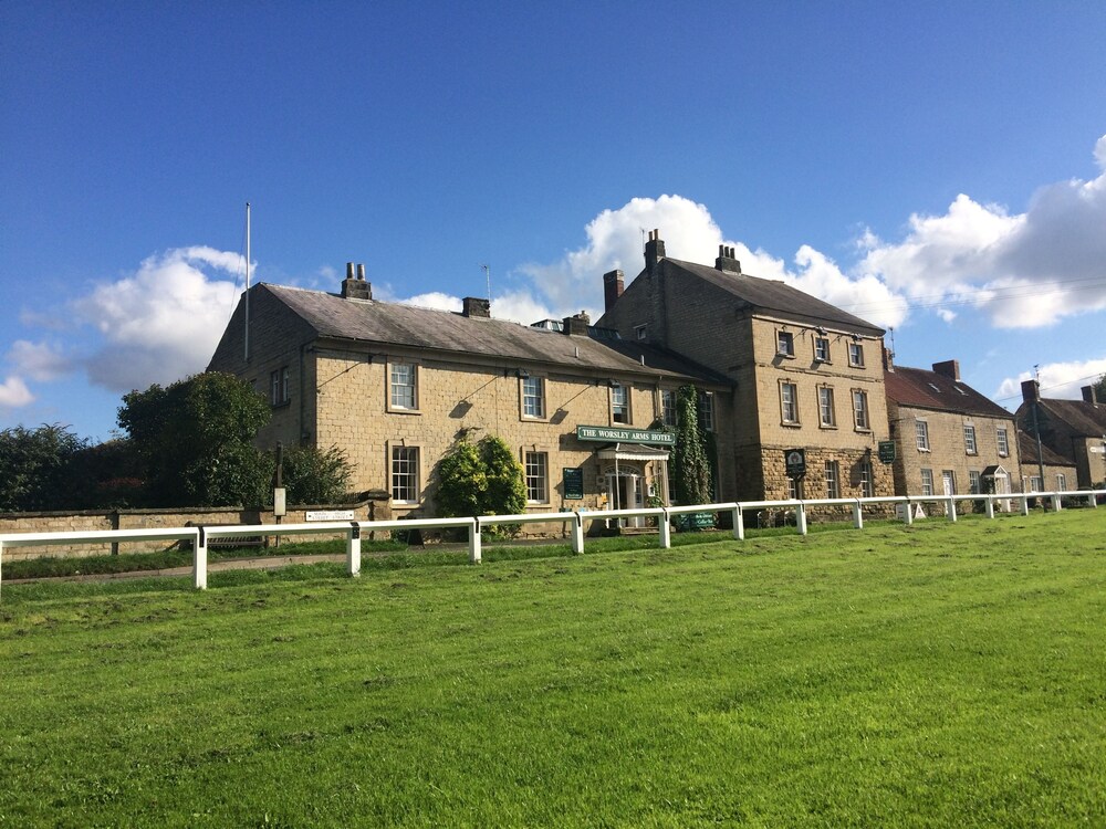 Worsley Arms Hotel