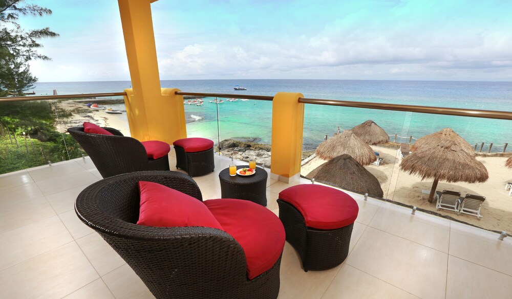 Hotel Playa Azul Golf Scuba Spa Cozumel Cozumel Mex Aarp