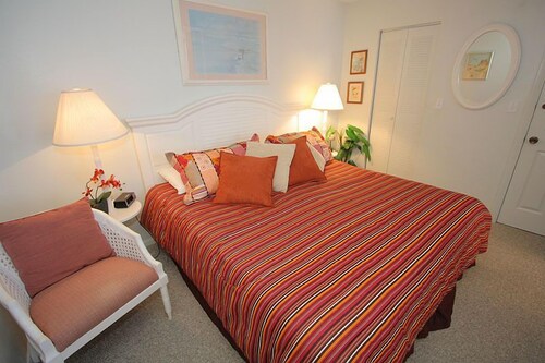 Bonita Beach And Tennis Club In Naples Fl Expedia