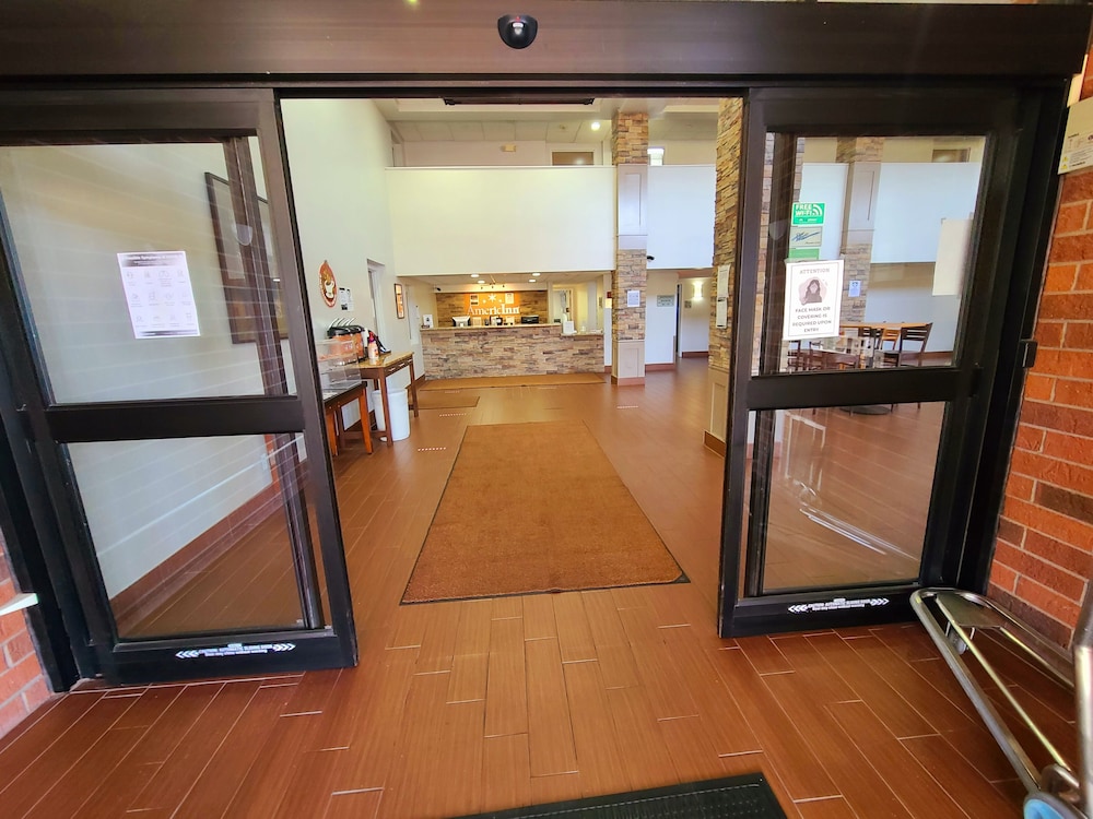 Interior entrance, AmericInn by Wyndham Inver Grove Heights Minneapolis