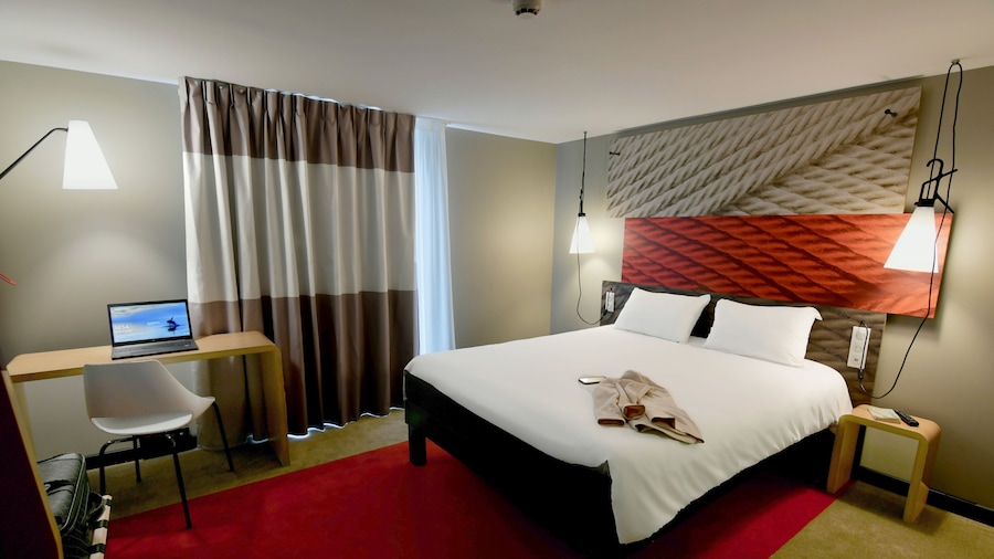 ibis Brest Kergaradec