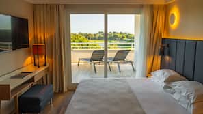 Minibar, in-room safe, desk, blackout curtains