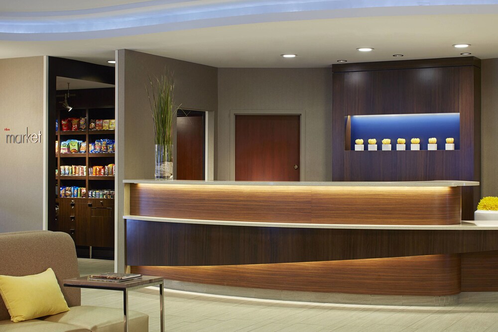 Courtyard Minneapolis St Paul Roseville By Marriott