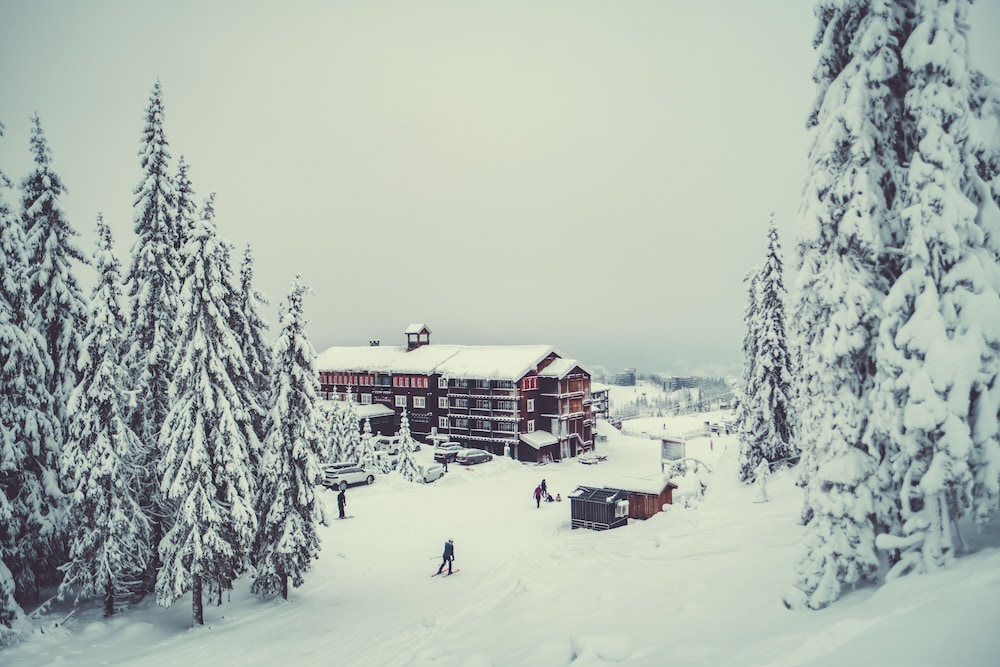 Exterior, Gudbrandsgard Hotell