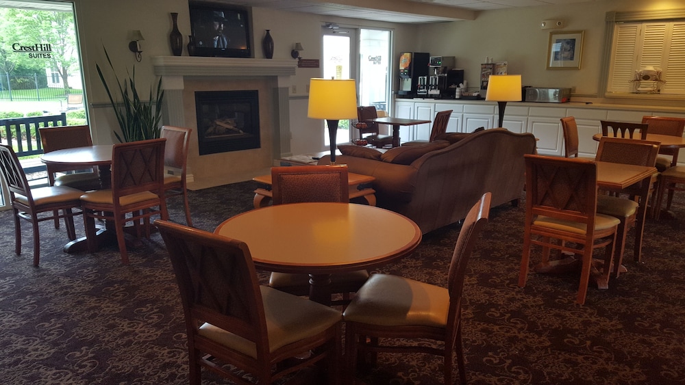 Breakfast area, Baymont by Wyndham Wichita East