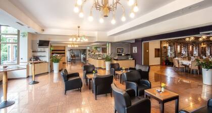 Sport - und Tagungshotel De Poort